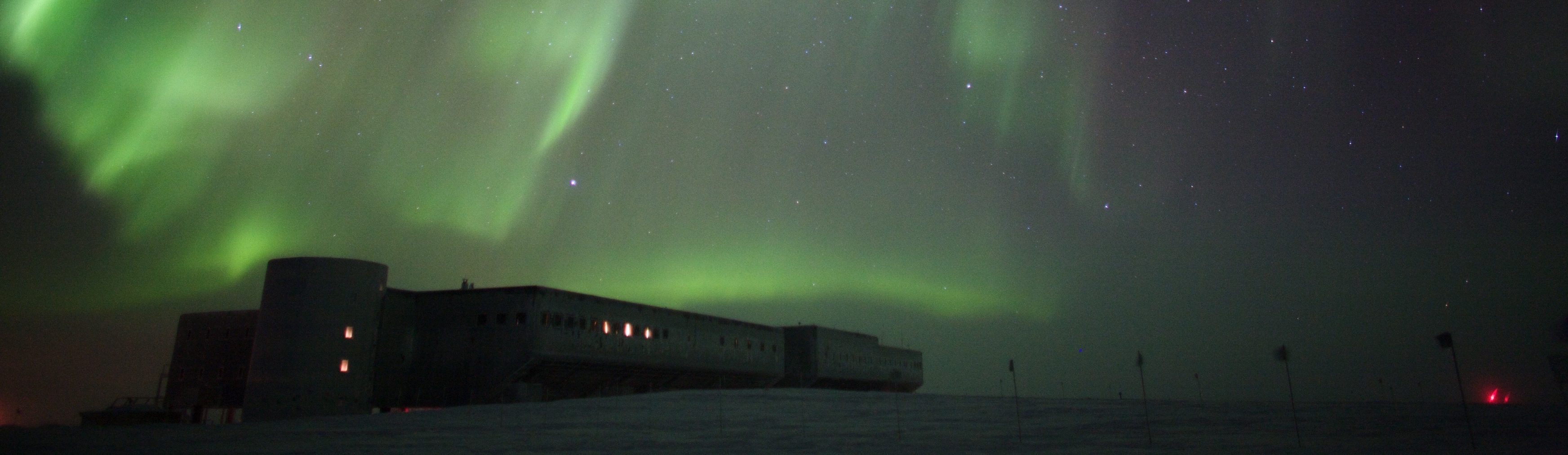 Aurora dance over South Pole Station